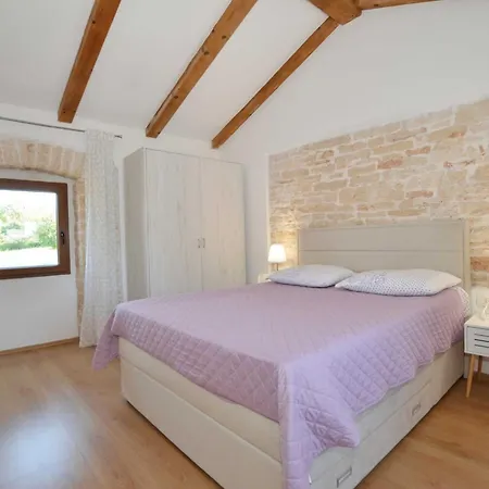 Holiday home Forest Breeze Retreat In Zminj