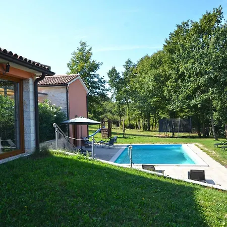 Forest Breeze Retreat In Zminj