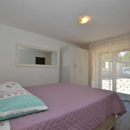 Holiday home Forest Breeze Retreat In